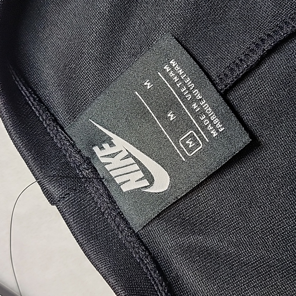Nike NSW Icon Clash Dress - Picture 13 of 14